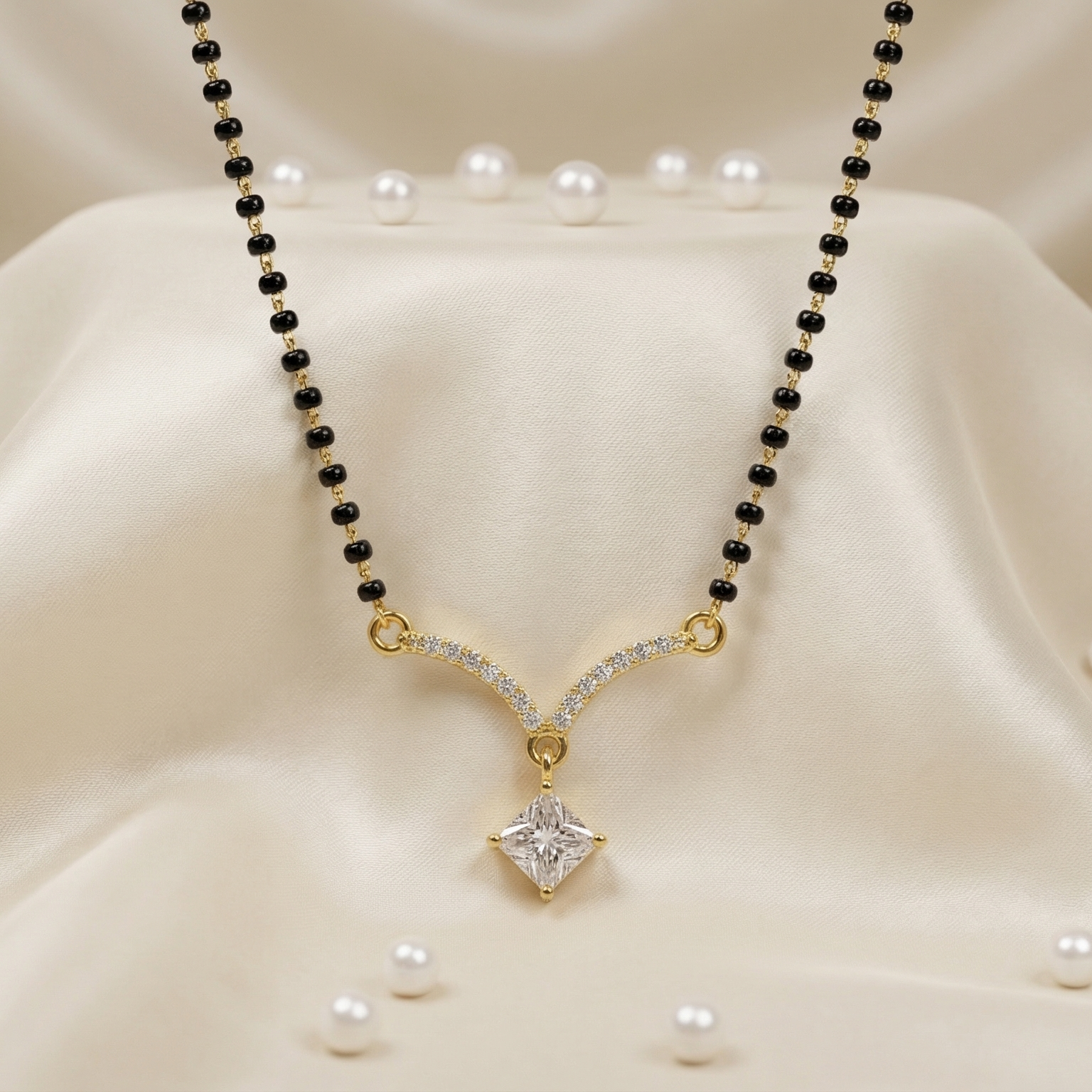 Alina Mangalsutra